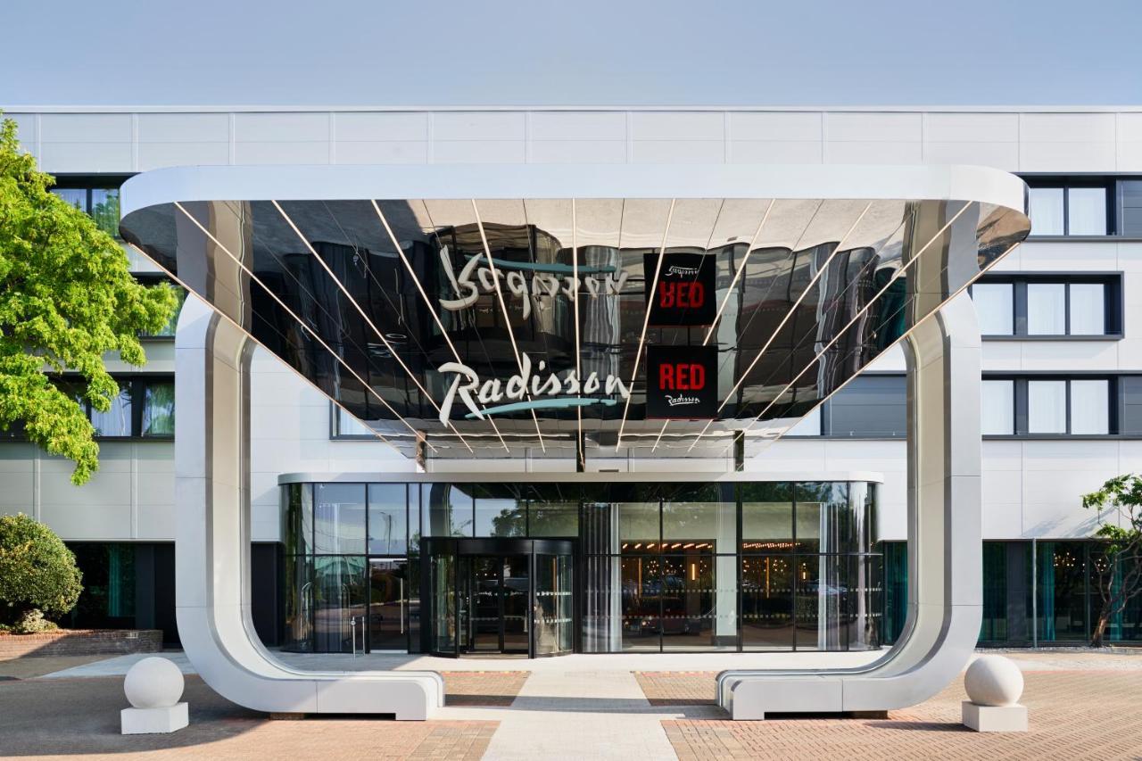 Hotel Radisson And Conference Centre London Heathrow 4*