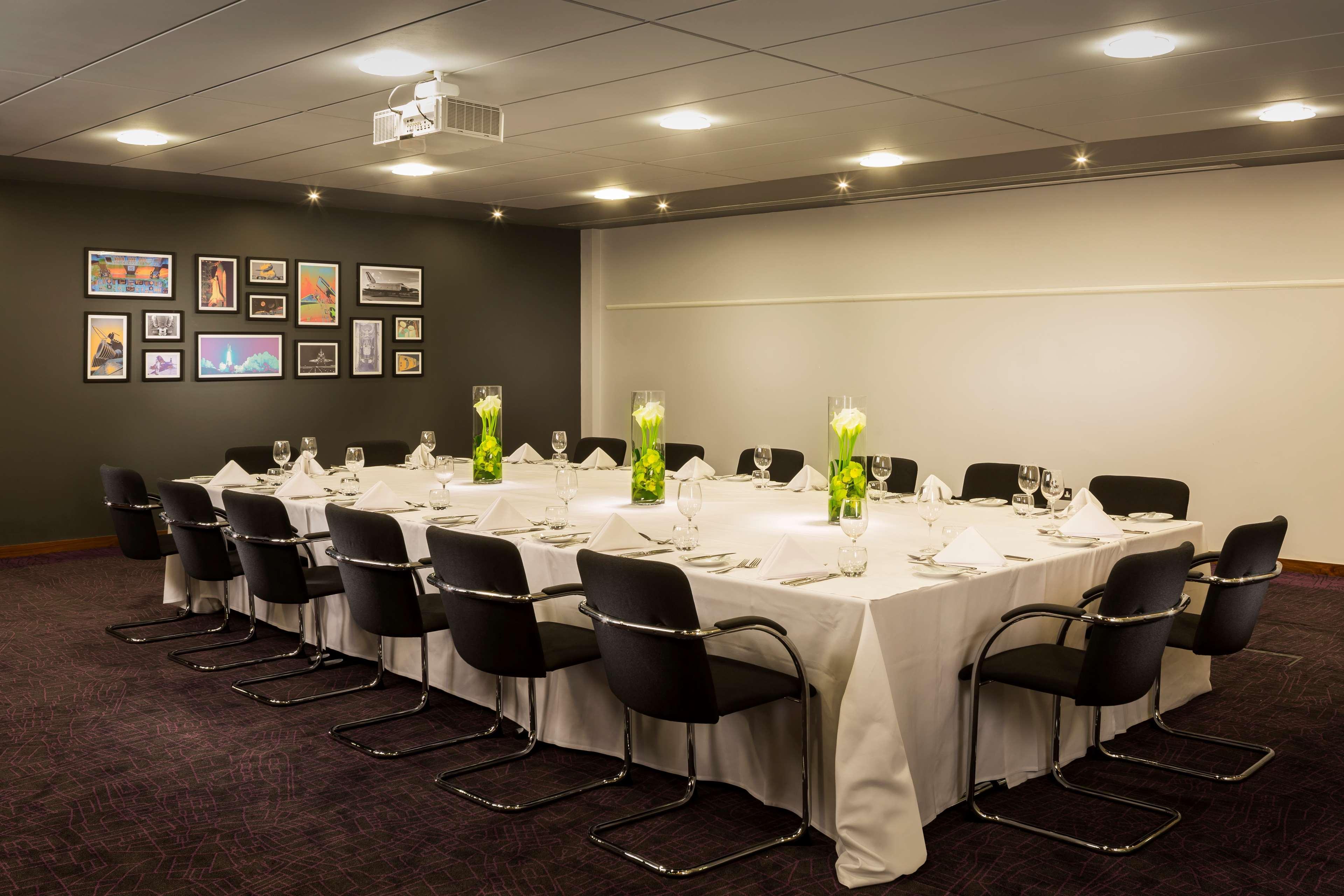 Radisson And Conference Centre London Heathrow