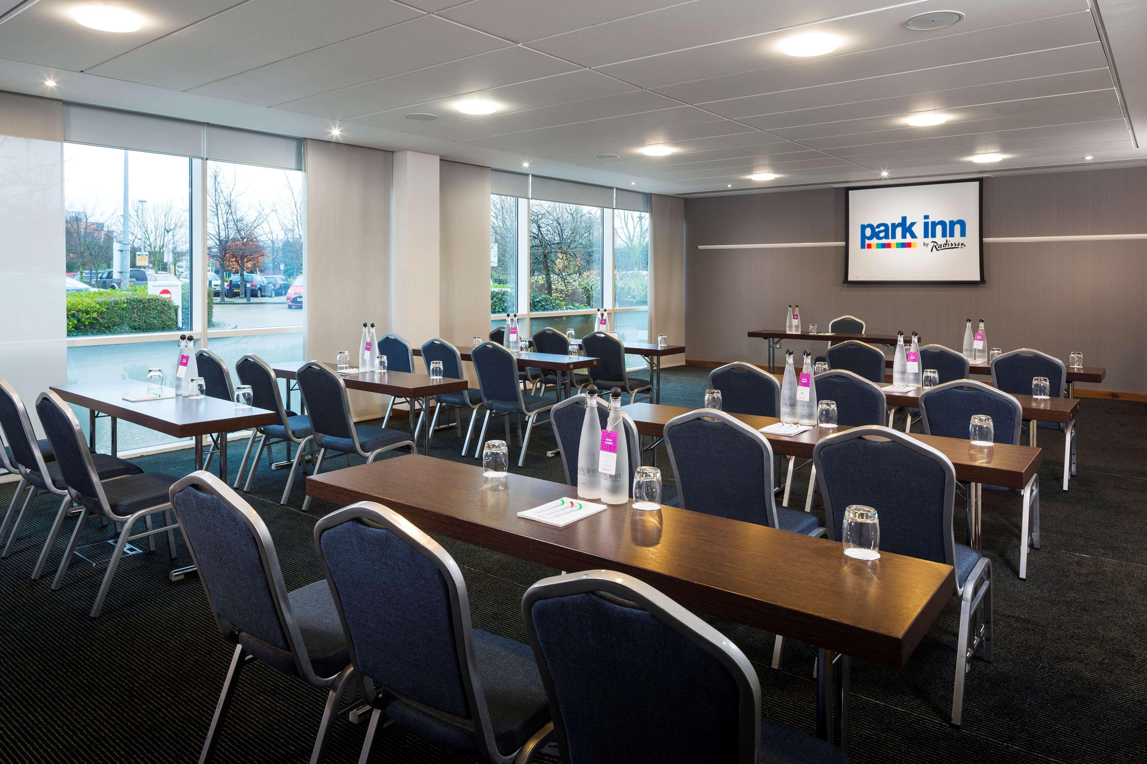 Radisson And Conference Centre London Heathrow Hotel