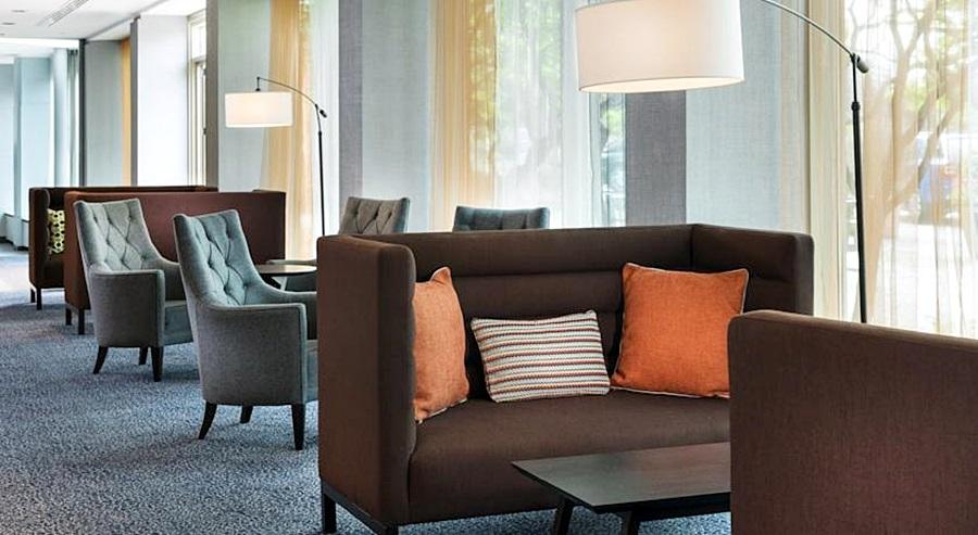 Radisson And Conference Centre London Heathrow 4*