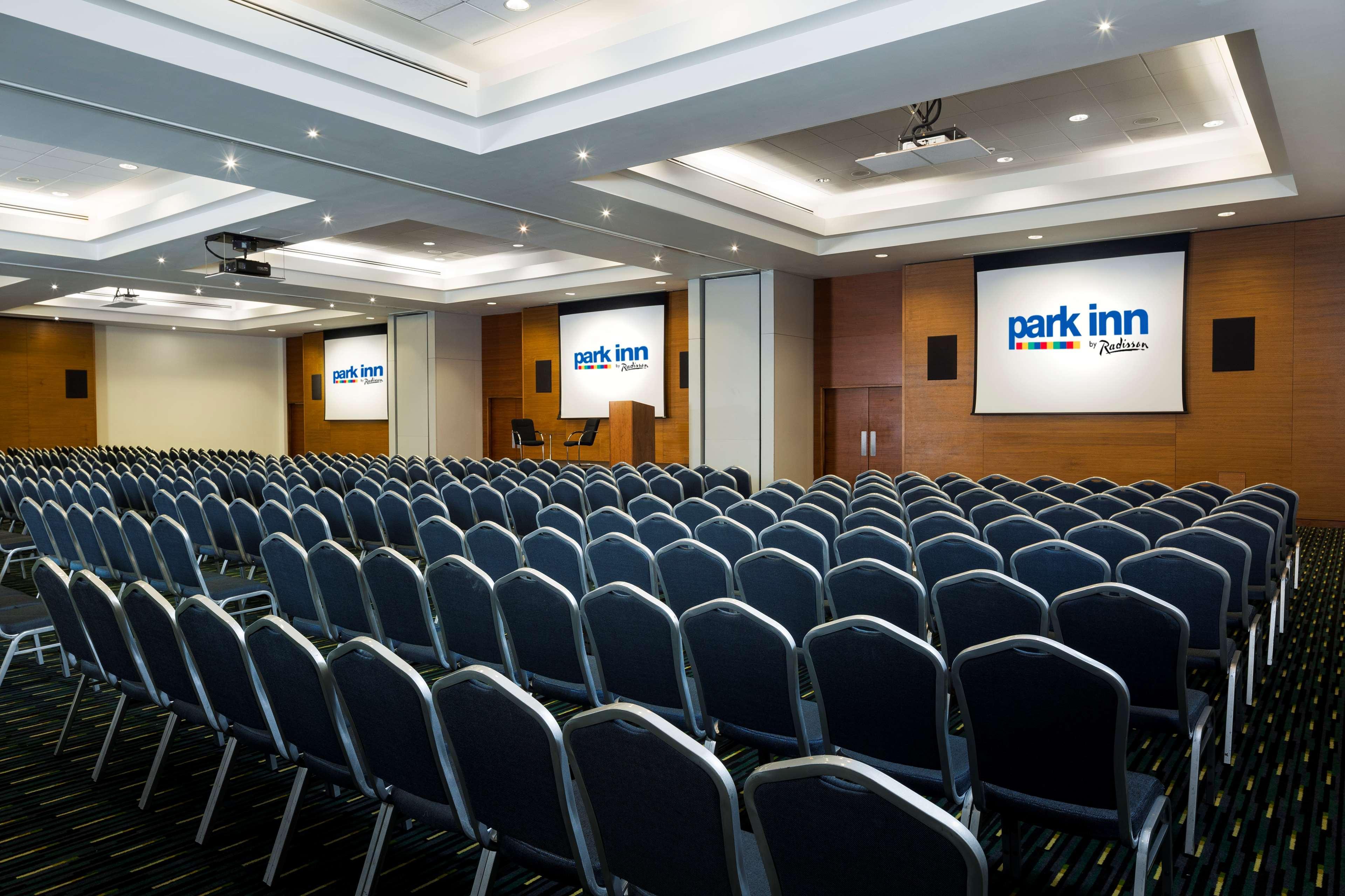 Radisson And Conference Centre London Heathrow 4* Hillingdon